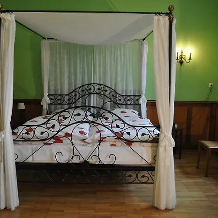 招待所 卡拉蒙经济型酒店（客房&早餐）